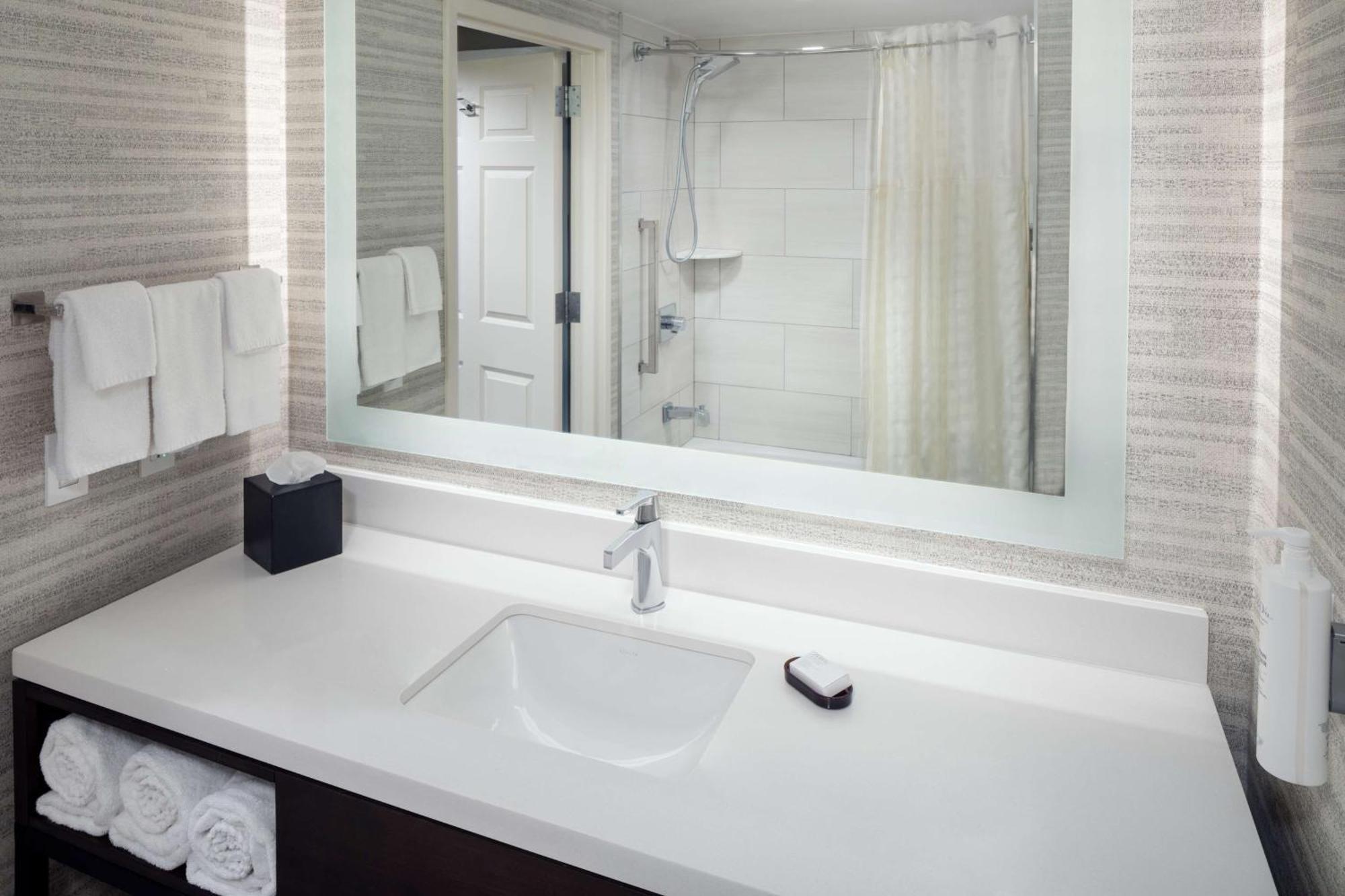 Embassy Suites By Hilton Laredo Luaran gambar