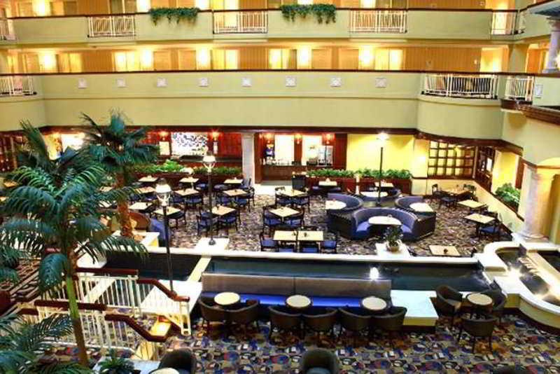 Embassy Suites By Hilton Laredo Luaran gambar